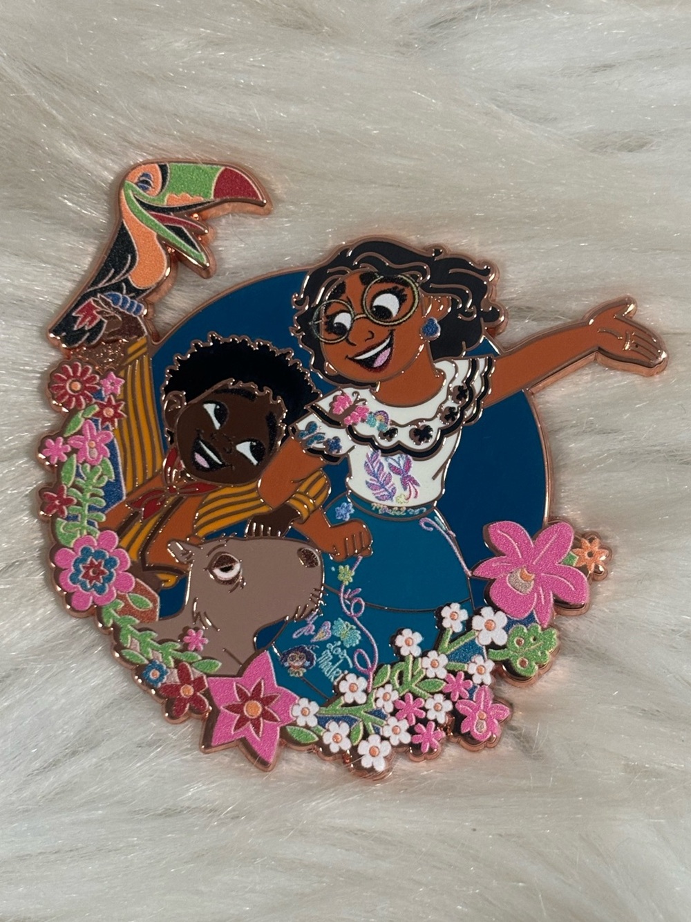 Disneyland Collector Pin 2022 ENCANTO Mirabel, Antonio, Pico, and Chispi